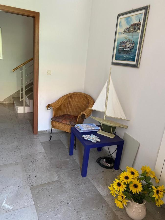 Stanic Apartament *